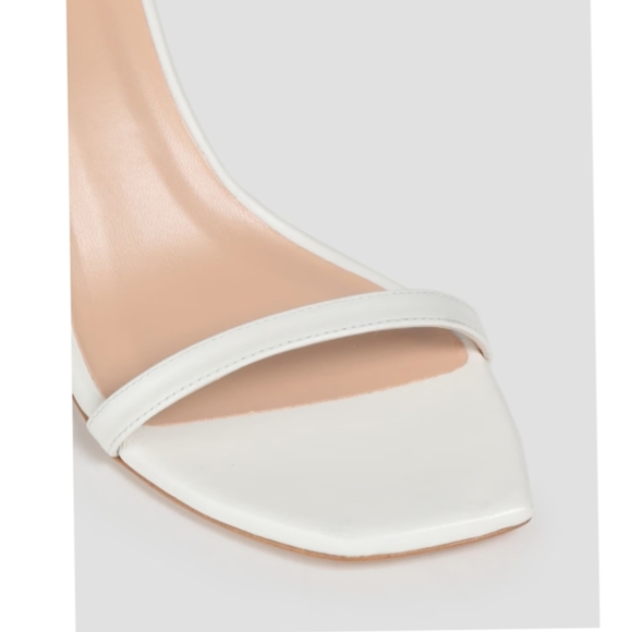 Stuart Weitzman Amelina Sandal - Picture 2 of 11